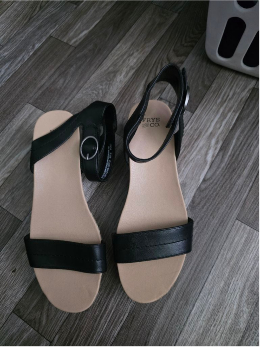 Women's FRYE AND CO. Black & Beige Livia Wedge Sandals Size 9.5